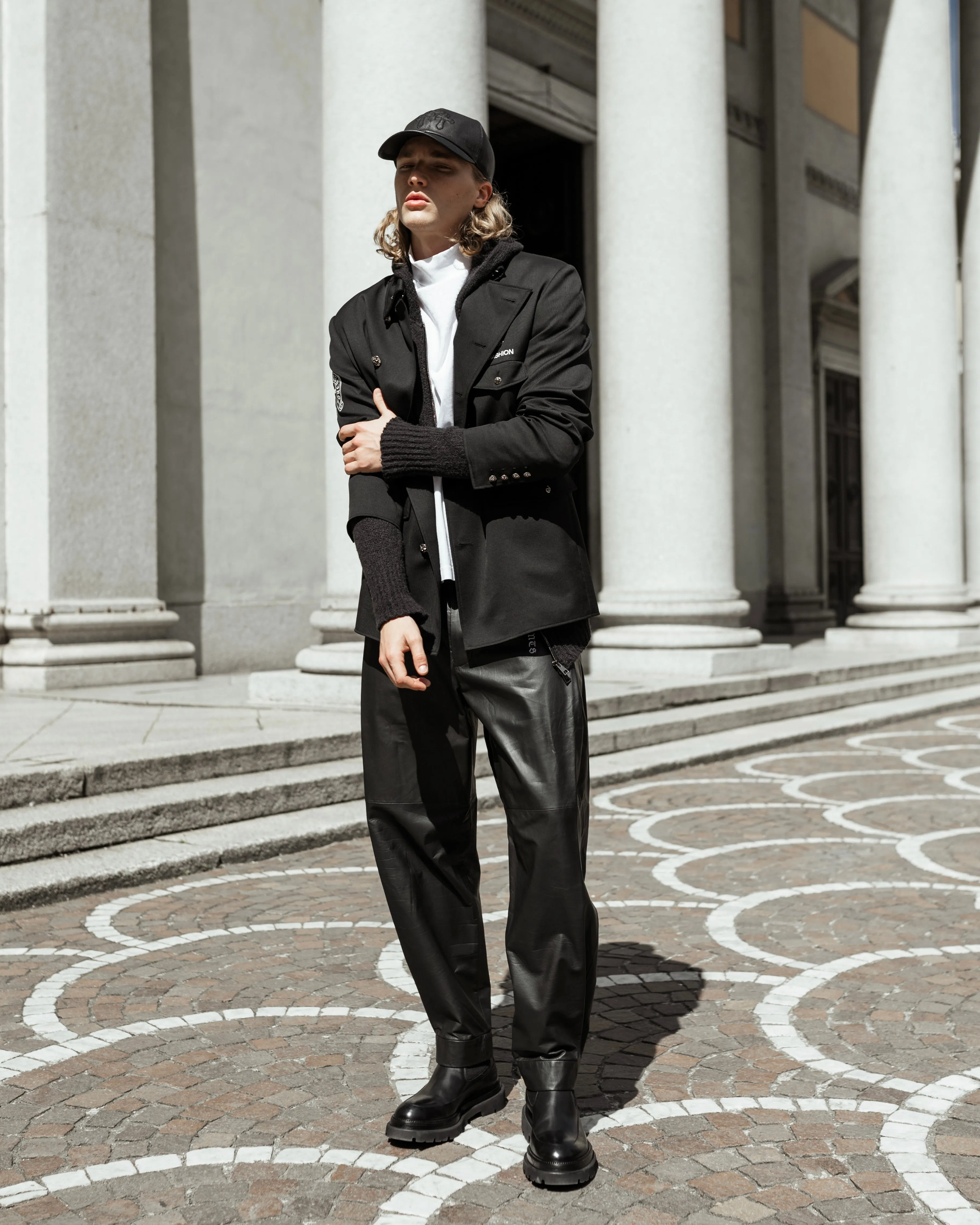 Black calfskin pants with lapels