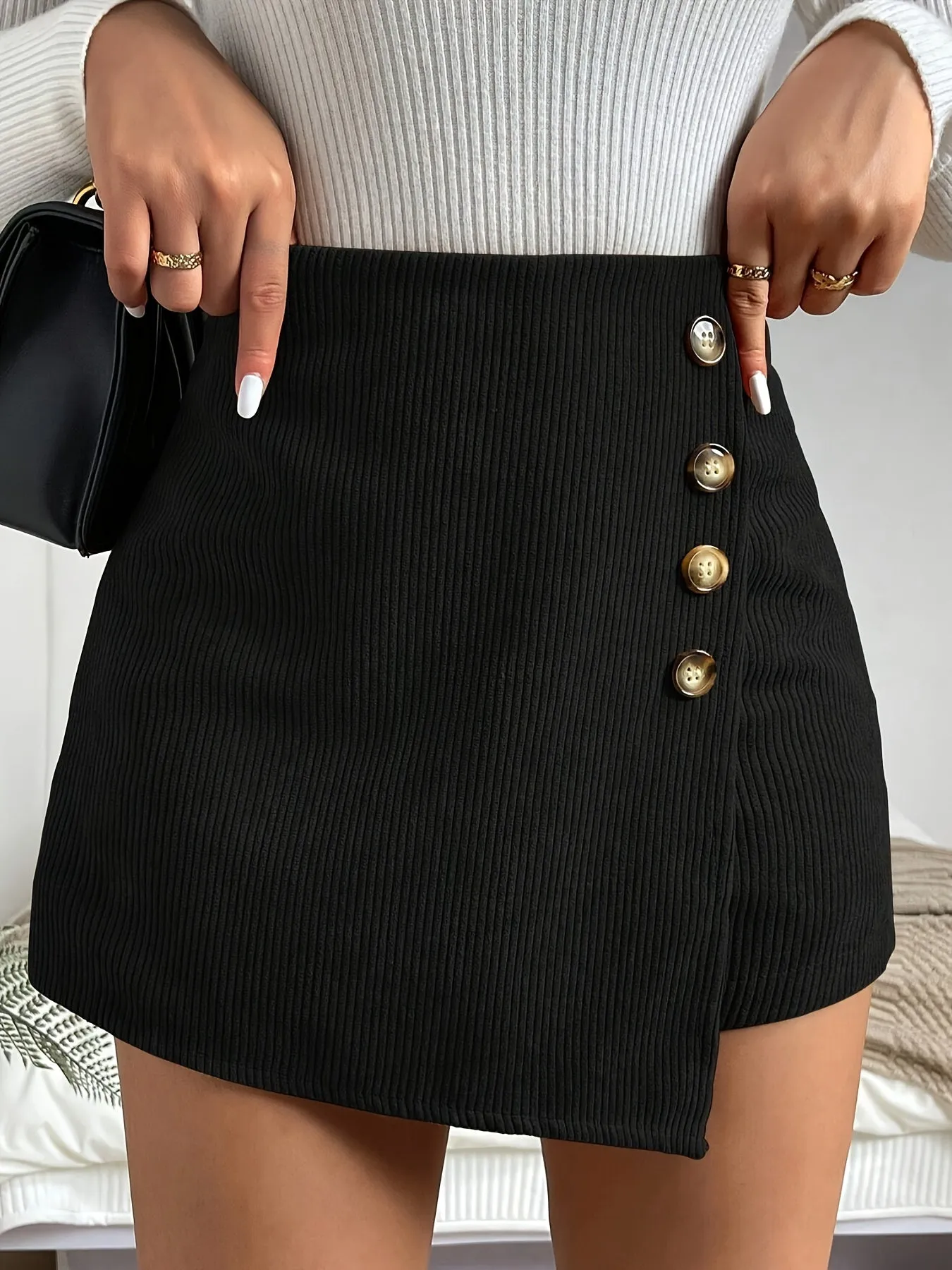 Chic High Waist Textured Skort with Asymmetrical Hem