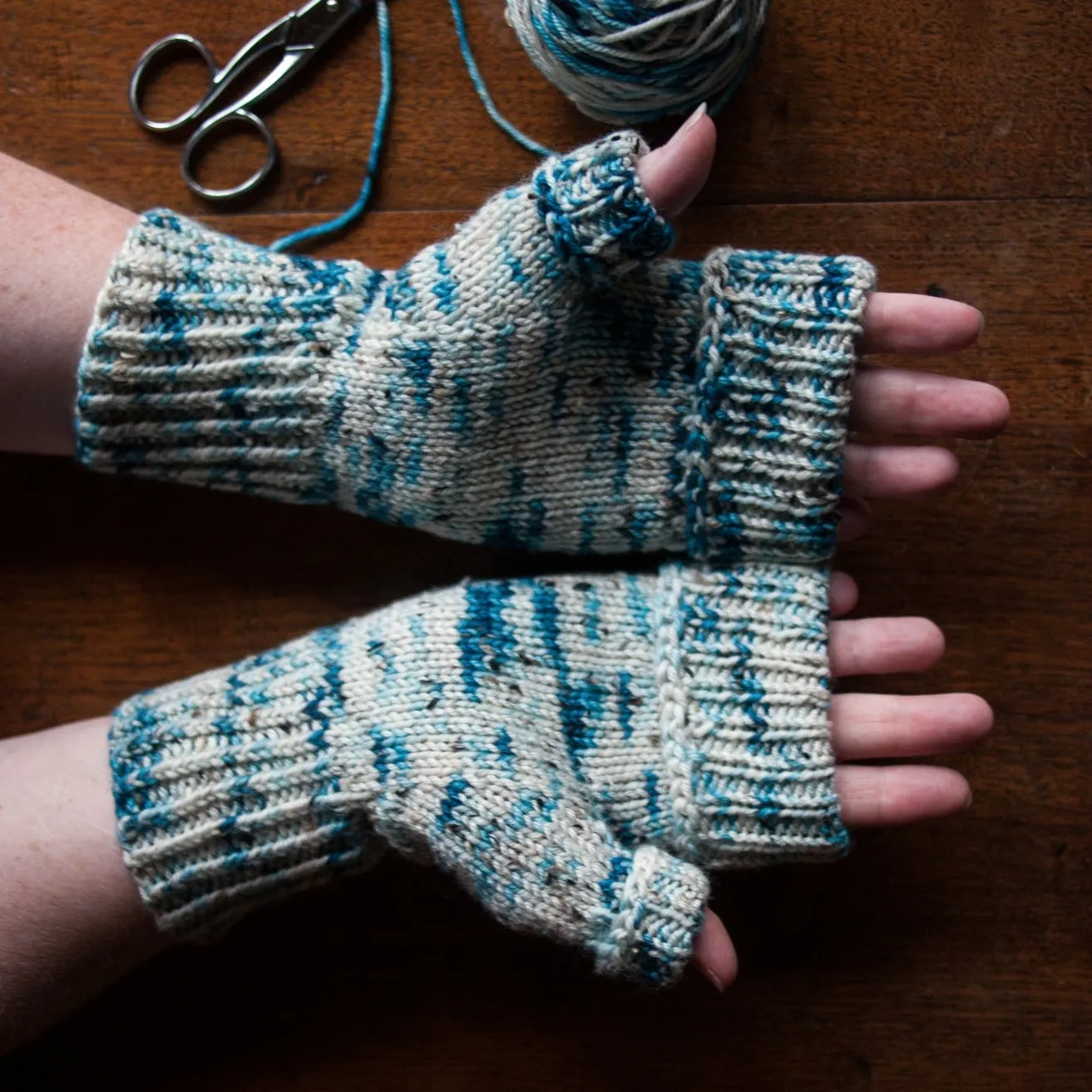 Fairlight Fibers Pattern: Point Edwards Mitts