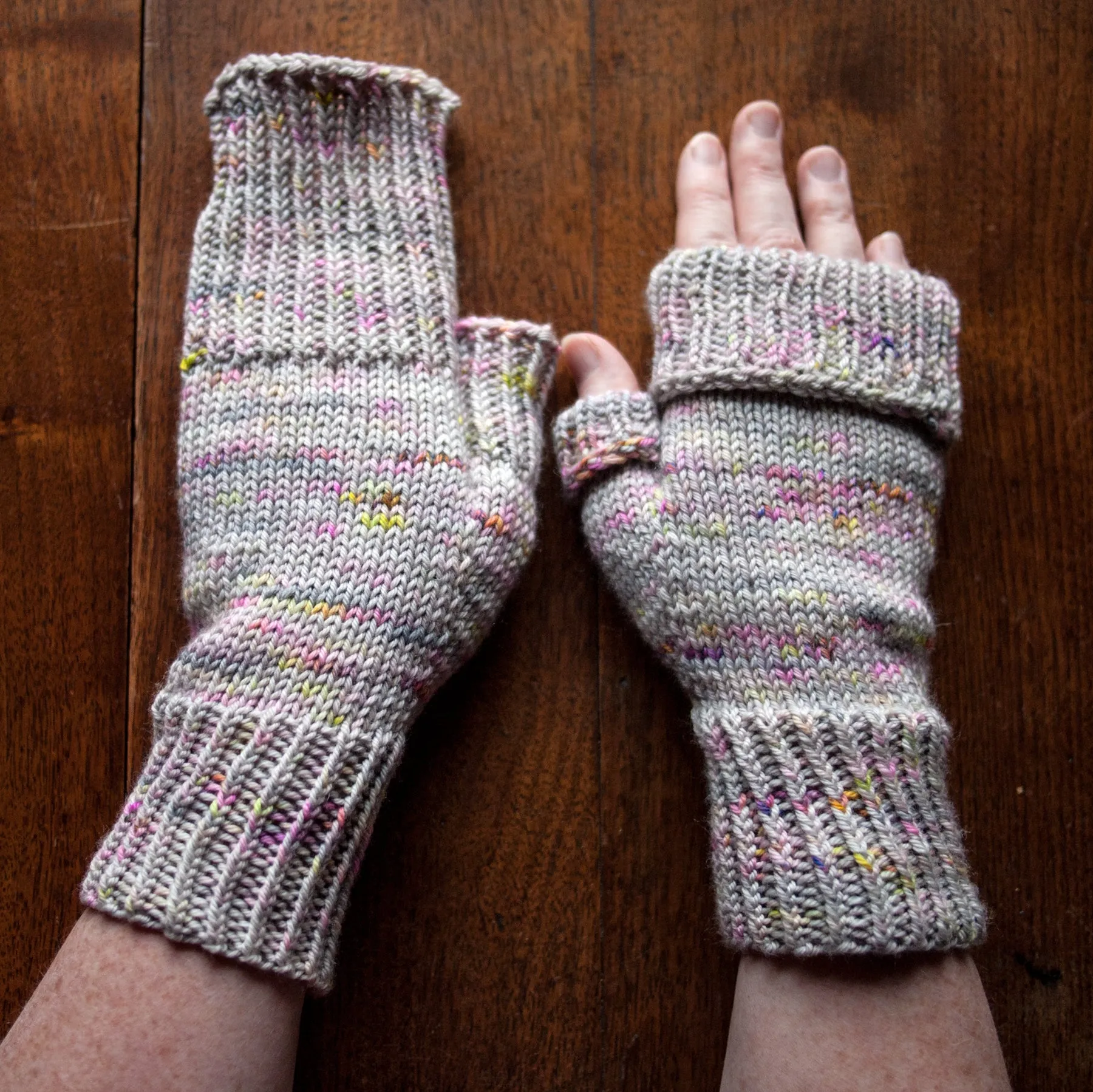 Fairlight Fibers Pattern: Point Edwards Mitts