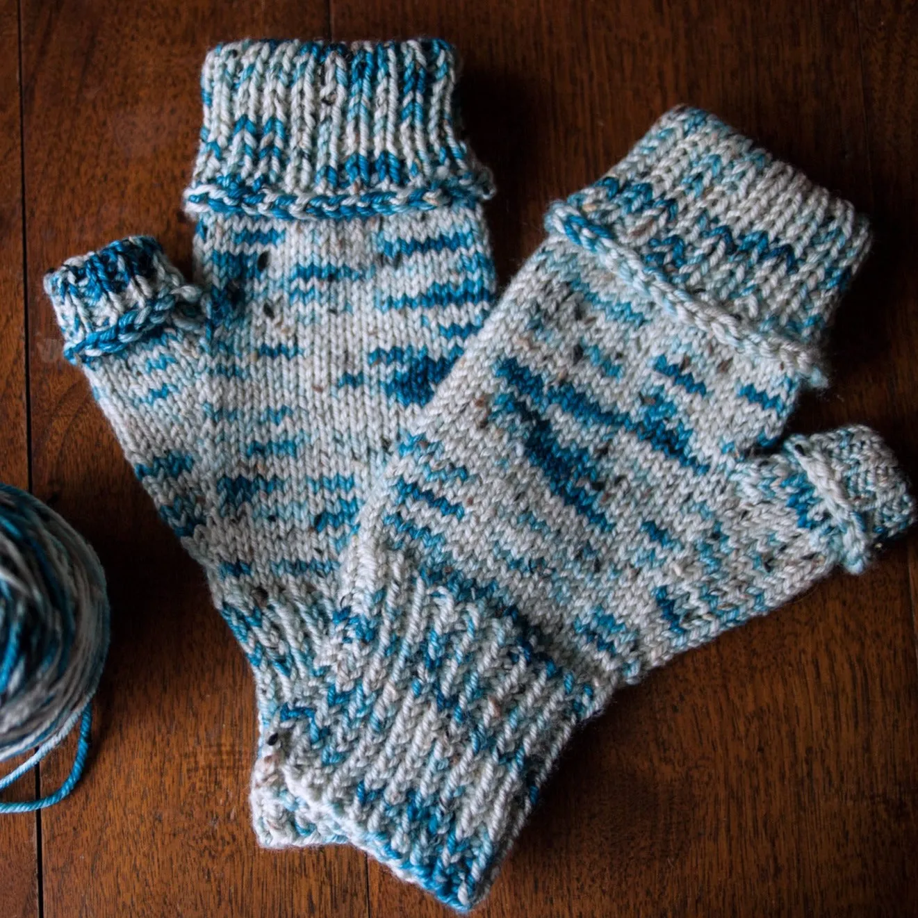 Fairlight Fibers Pattern: Point Edwards Mitts