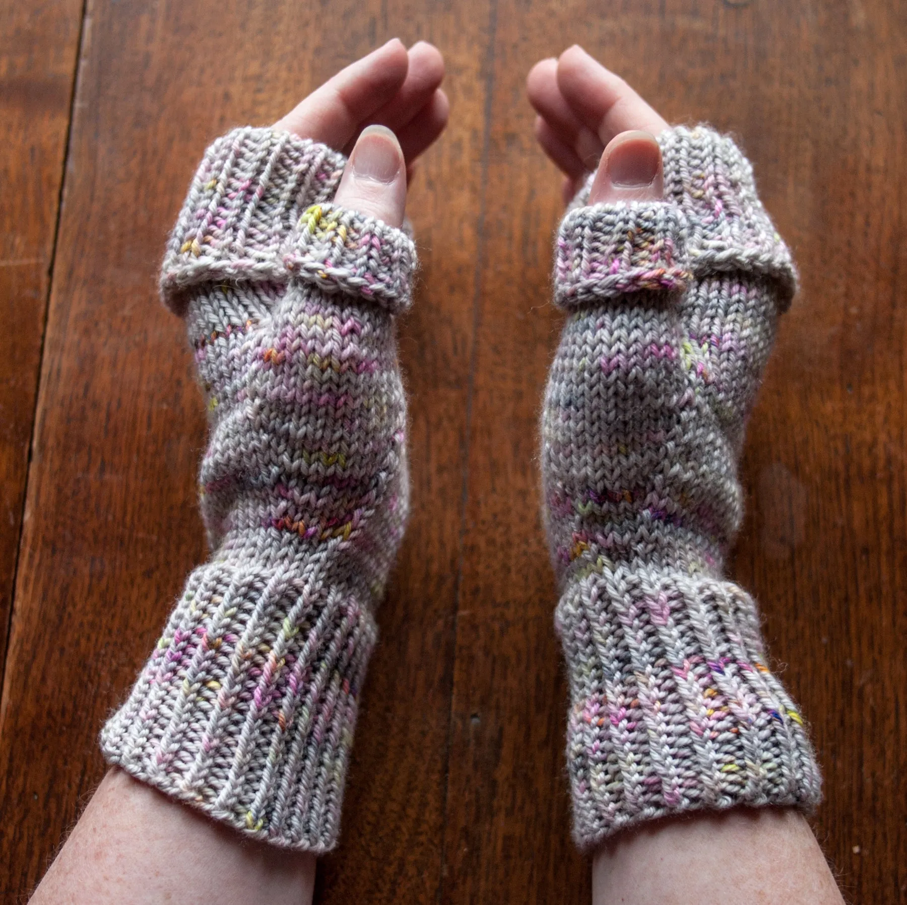 Fairlight Fibers Pattern: Point Edwards Mitts