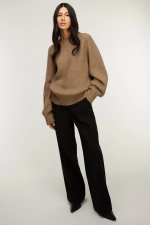 OVERSIZED WIDE-RIBBED TRIM SWEATER