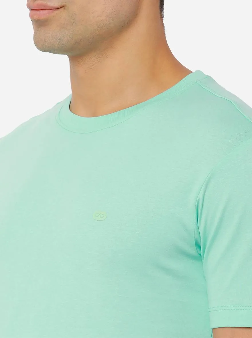 Yucca Green Solid Slim Fit T-Shirt | JadeBlue